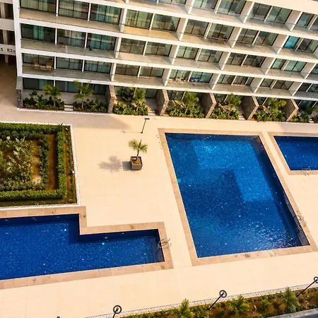 Grand Sapphire Premium B *